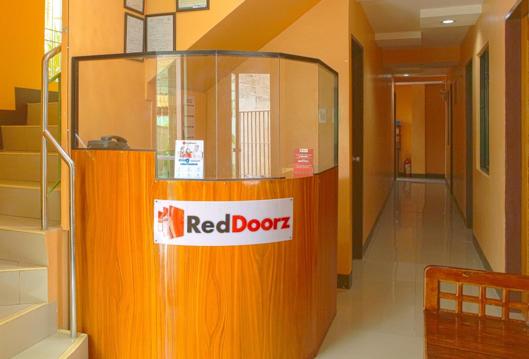 Reddoorz @ Pamaong Street Tagbilaran Exterior foto